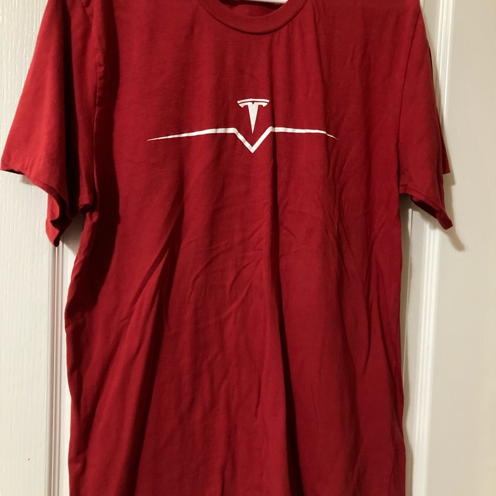 Tesla red t-shirt size large